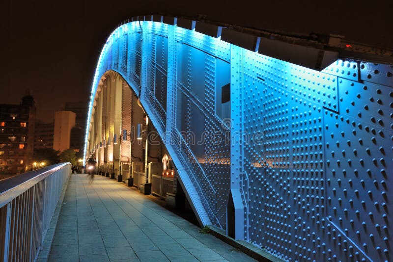 Metaal brug stock afbeeldingen Metaal brug stock afbeeldingen