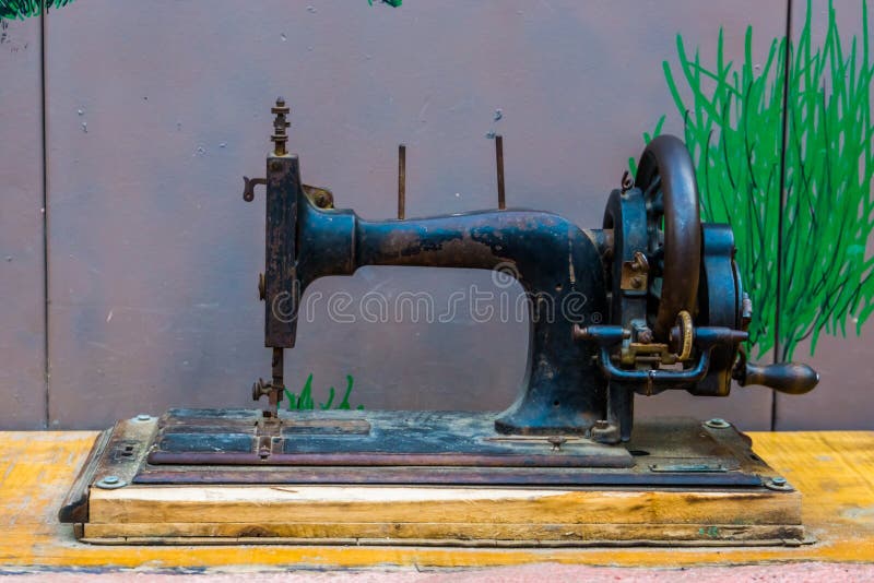 Metaalnaaimachine, Vintage-uitrusting en hobby, achtergrond royalty-vrije stock fotografie