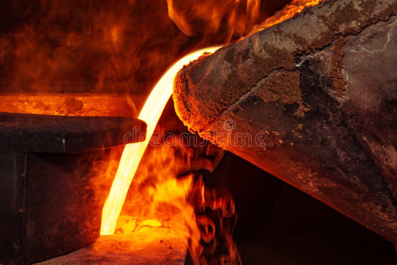 Metal Casting Process with High Temperature Fire in Metal Part Factory