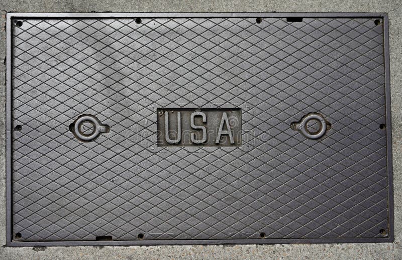 Metalowy otwór włazowy z oznaczeniem usa. francisco ca usa. wrzesień 2024. obrazy royalty free