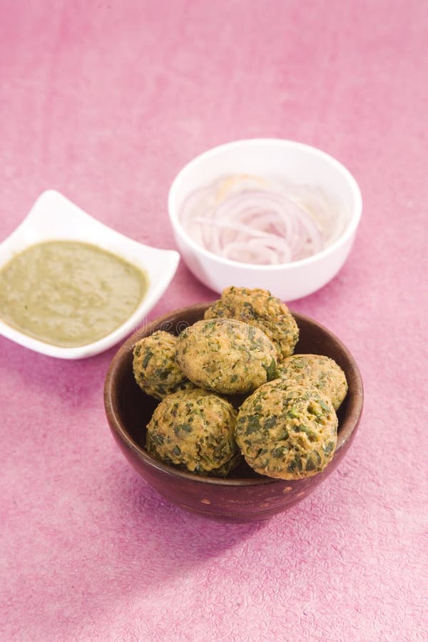 Methi Pakora with Green Spicy Sauce Stock Image Image of snack, plate