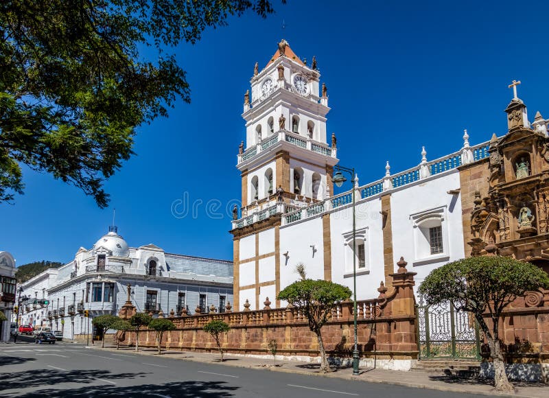 Metropolitaanse Kathedraal van Sucre - Sucre, Bolivië royalty-vrije stock fotografie Metropolitaanse Kathedraal van Sucre - Sucre, Bolivië royalty-vrije stock fotografie