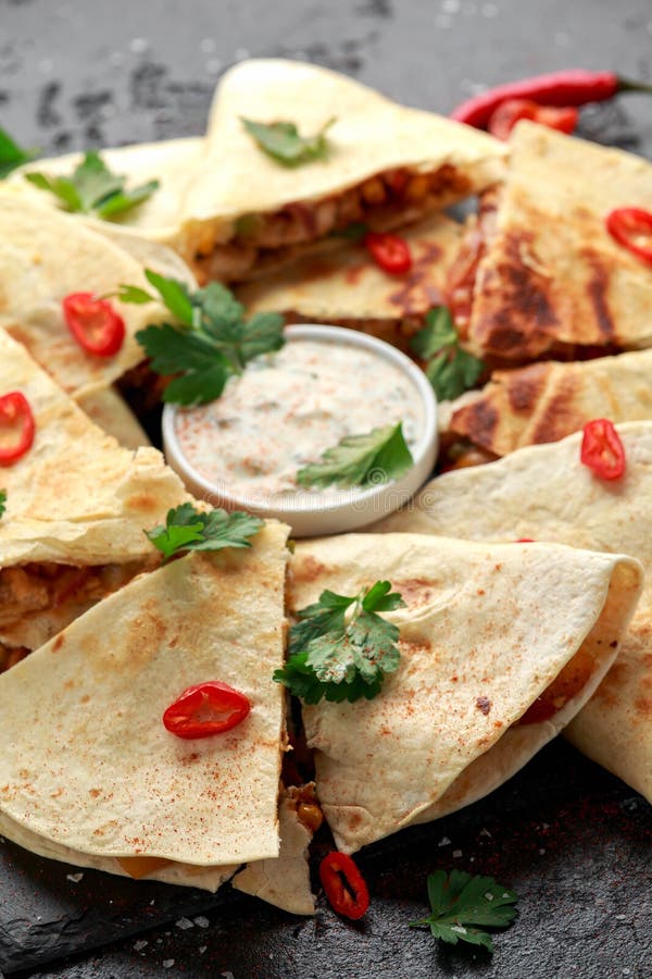 Mexican Quesadilla with Chicken, Cheese and Peppers, Yogurt Dip and