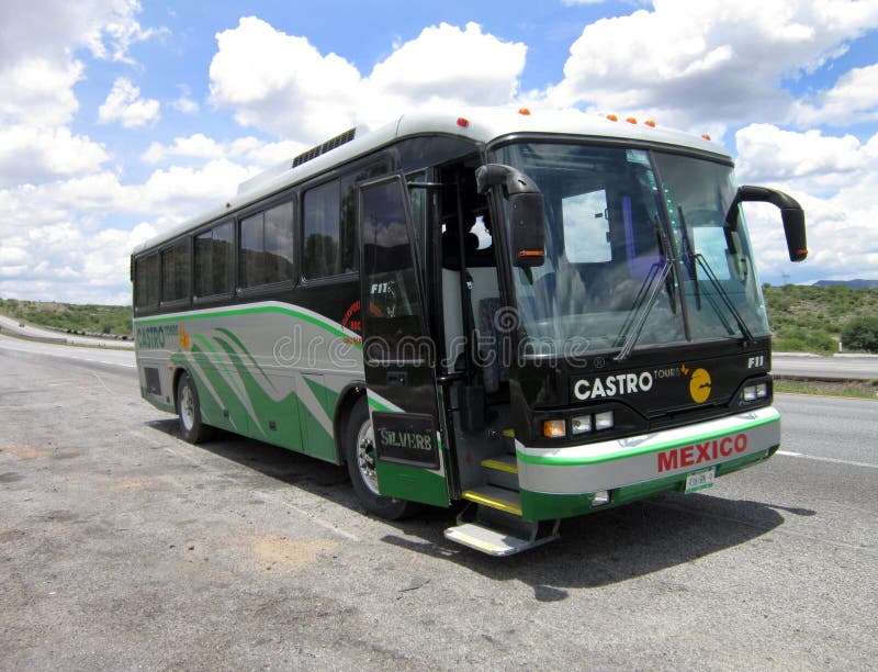 Mexikanischer Reisebus lizenzfreies stockfoto Mexikanischer Reisebus lizenzfreies stockfoto