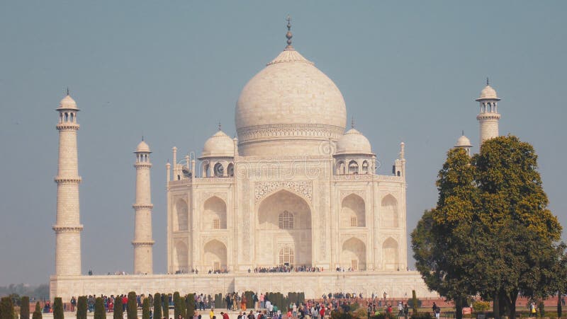 Mezquita de Taj Mahal en Agra, la India imágenes de archivo libres de regalías Mezquita de Taj Mahal en Agra, la India imágenes de archivo libres de regalías