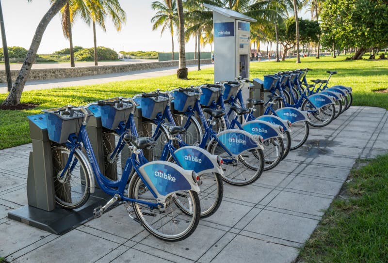 Miami Beach, Florida, USA - October, 3, 2015: Citi Bike station stock images Miami Beach, Florida, USA - October, 3, 2015: Citi Bike station stock images