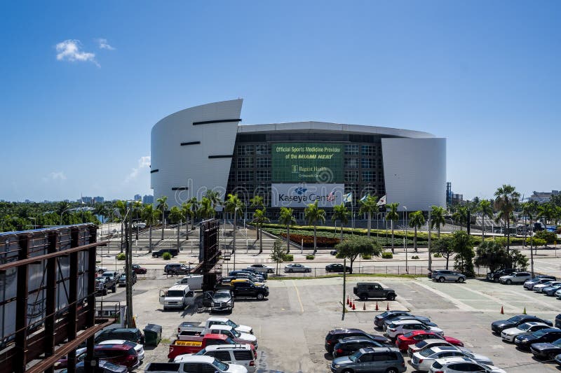zz The Miami HEAT Store at AmericanAirlines Arena Parking - Find Parking  near zz The Miami HEAT Store at AmericanAirlines Arena
