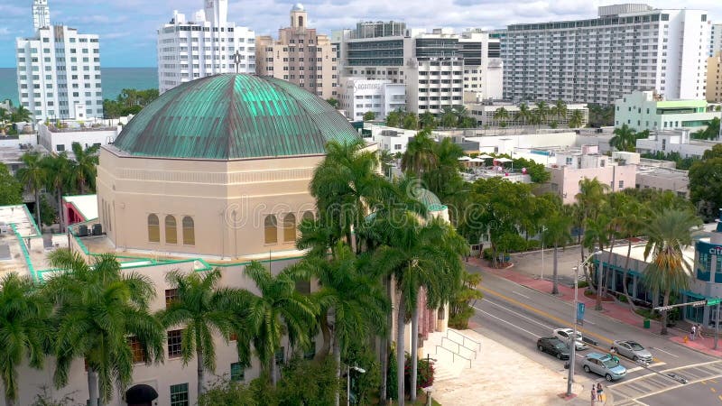 MIAMI, FLORIDA, USA - JANUAR 2019: Luftbrummenpanorama-Ansichtflug ?ber Miami- BeachStadtzentrum