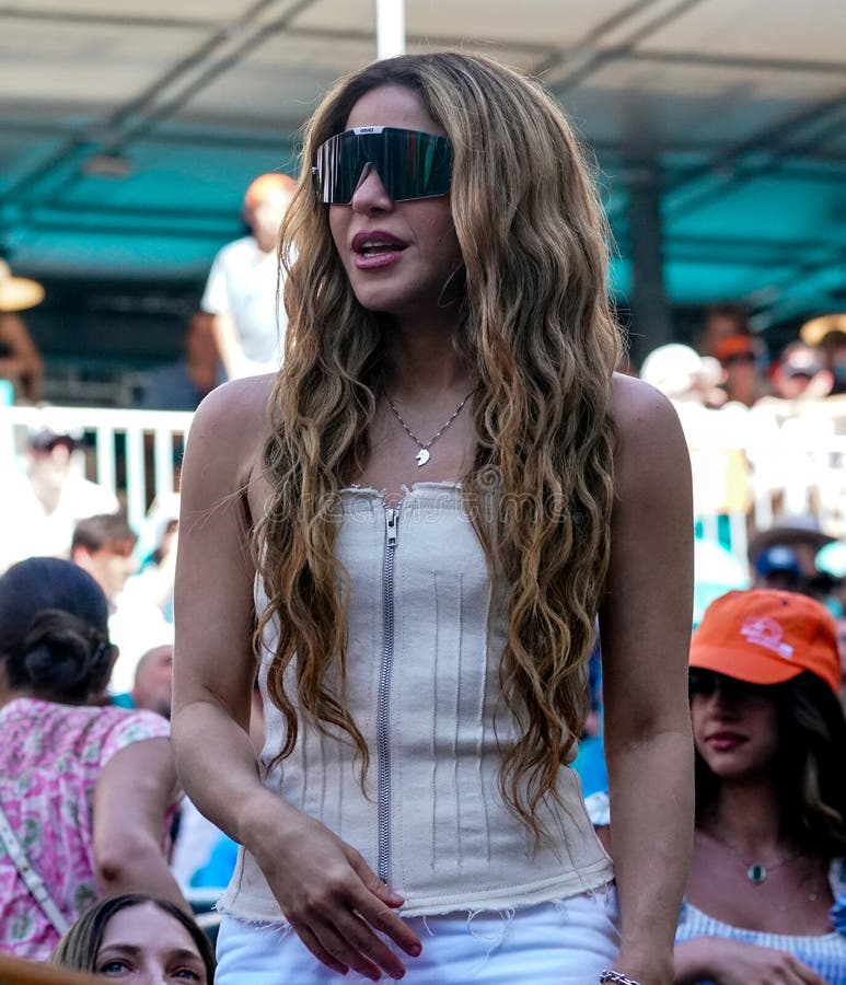 Shakira Attends 2024 Miami Open Men S Singles Final Match between
