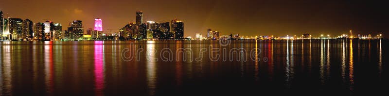 miami natt arkivfoton miami natt arkivfoton