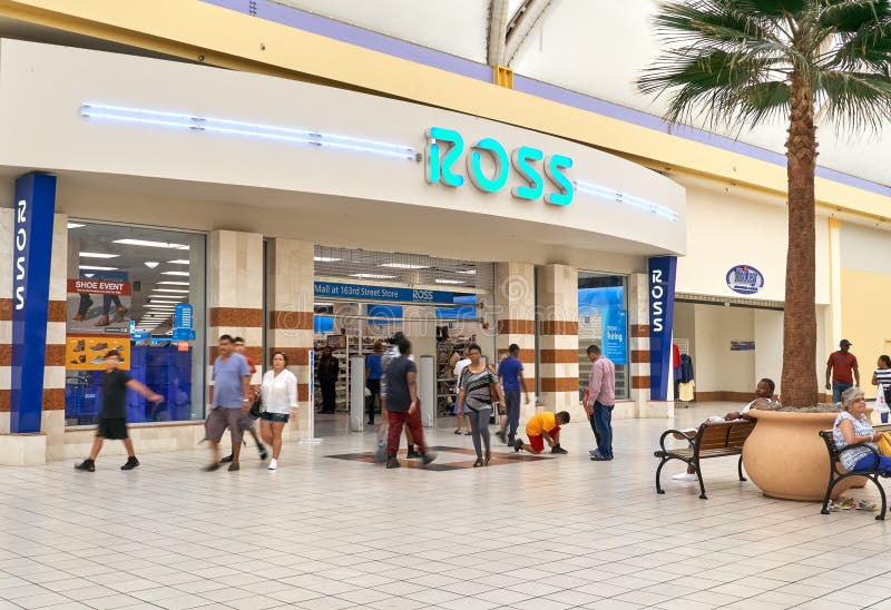 How Ross Stores Is Winning Retail