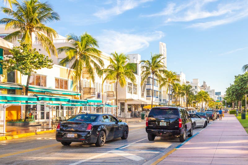 The Famous Ocean Drive Avenue in Miami Beach Editorial Photography ...