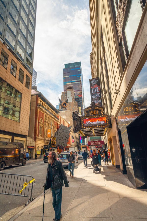 miasto nowy Jork Najwa?niejszy budynek, 1501 Broadway lokalizowa? mi?dzy zach?d ulicami w times square, Street View, Hom zdjęcia royalty free miasto nowy Jork Najwa?niejszy budynek, 1501 Broadway lokalizowa? mi?dzy zach?d ulicami w times square, Street View, Hom zdjęcia royalty free