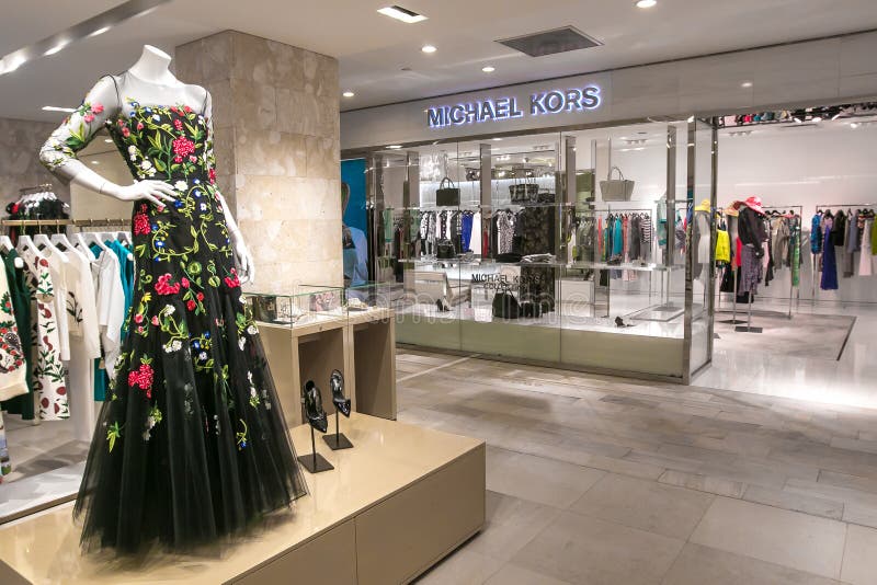 Michael Kors at Bloomindale`s Editorial Stock Photo - Image of mall, brand:  142059083