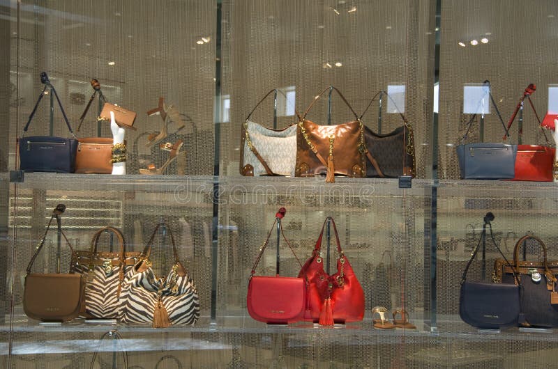 Handbag purse store editorial stock image. Image of clothes - 34561674