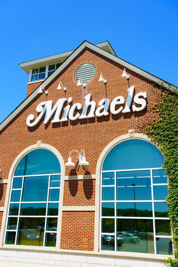 52 Michaels Craft Store Stock Photos, High-Res Pictures, and