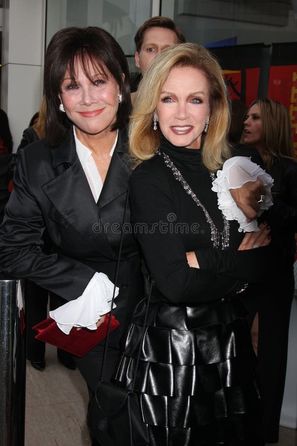 Michelle Lee, Donna Mills fotos de stock royalty free