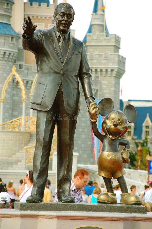 Mickey and Walt statue