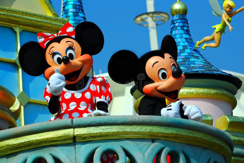 Mickey and minnie mouse greeting visitors and disnelyland in hong kong. Mickey and minnie mouse greeting visitors and disnelyland in hong kong