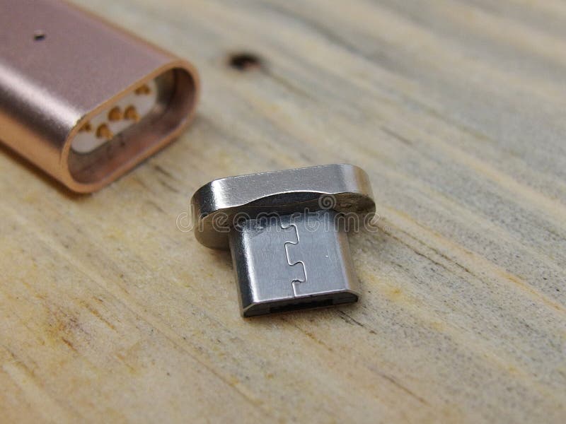 Micro usb adaptor with magnet conversion