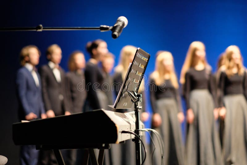 Microphone and music stand