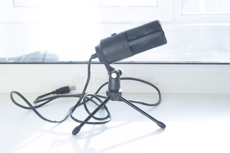 A microphone for your computer. Remote microphone with USB port