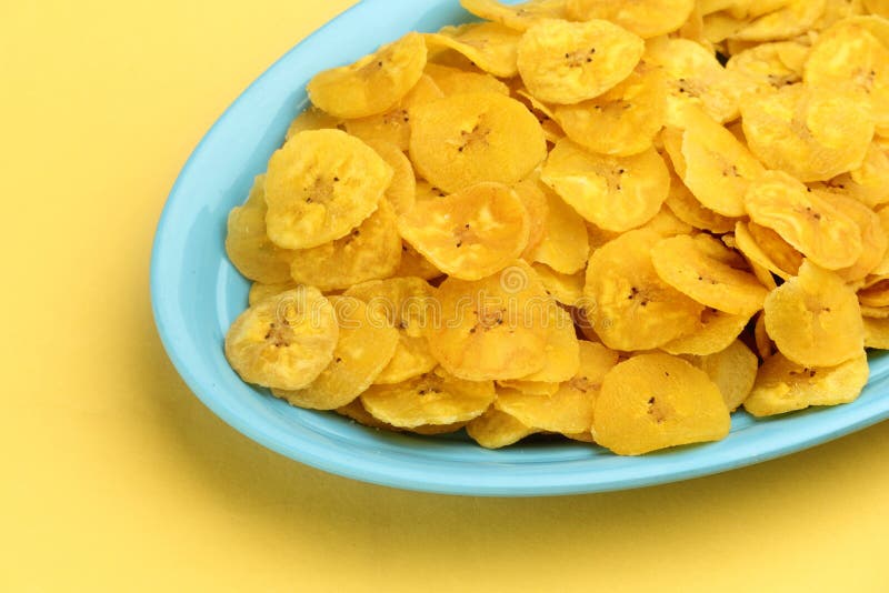 Microplaquetas da banana foto de stock royalty free Microplaquetas da banana foto de stock royalty free