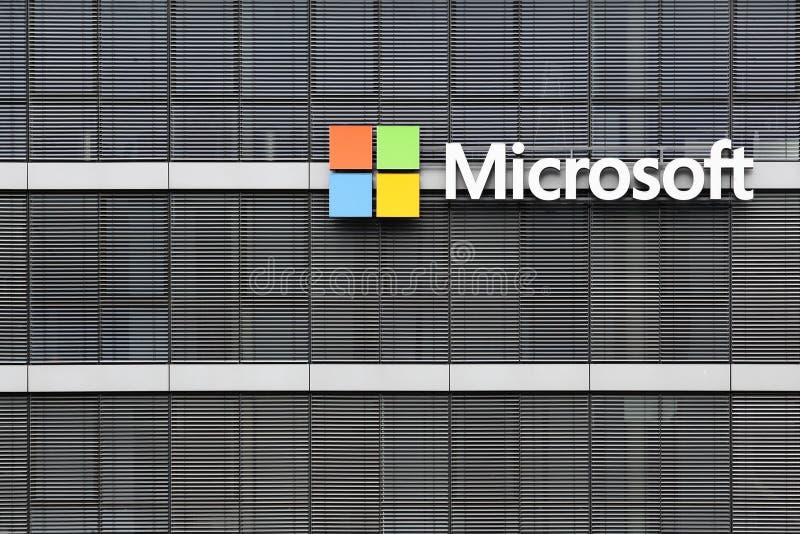 Microsoft Office, das in Köln, Deutschland errichtet stockfotografie Microsoft Office, das in Köln, Deutschland errichtet stockfotografie