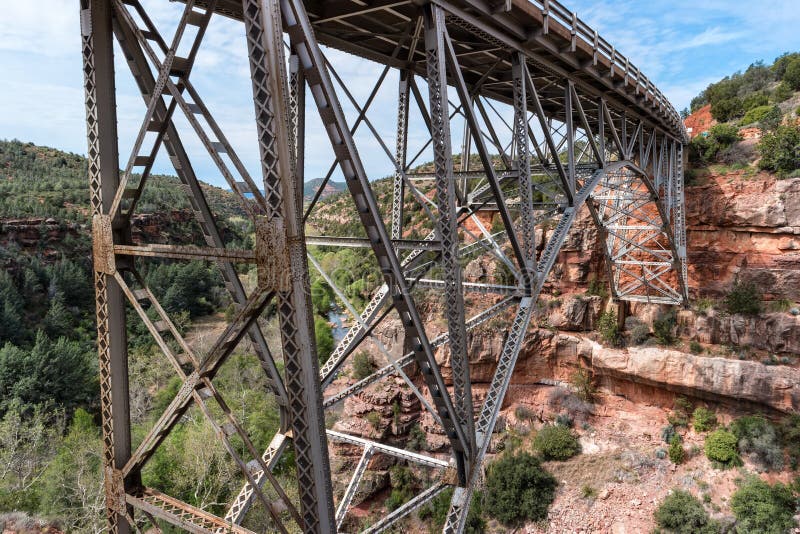 Midgley-Brücke bei Sedona, Arizona lizenzfreie stockbilder Midgley-Brücke bei Sedona, Arizona lizenzfreie stockbilder