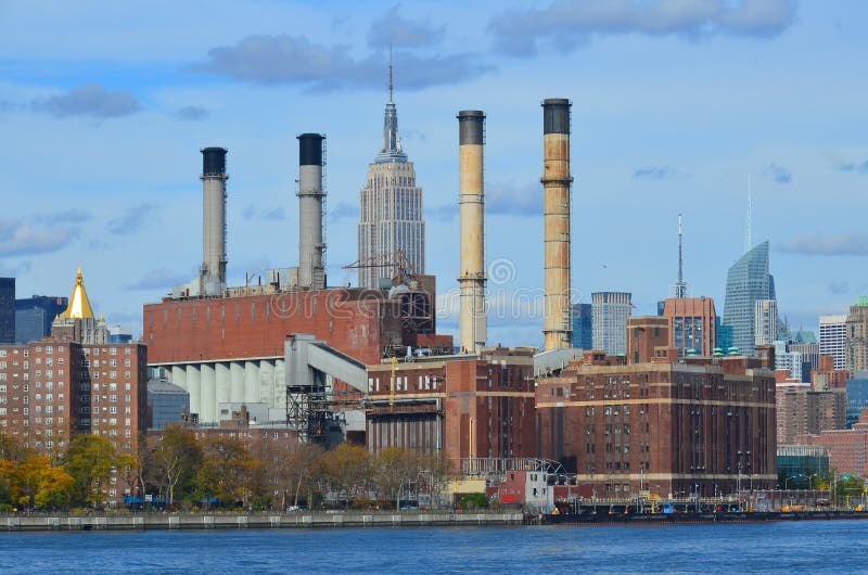 NEW YORK CITY, NY OCT 29: Midtown and the Empire State Building on Oct. 29, 2013 in New York City. Empire State Building is a 102-story landmark. It was world`s tallest building for more than 40 years. NEW YORK CITY, NY OCT 29: Midtown and the Empire State Building on Oct. 29, 2013 in New York City. Empire State Building is a 102-story landmark. It was world`s tallest building for more than 40 years