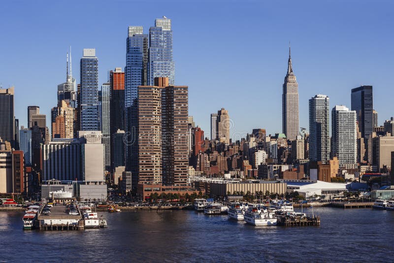 Download Midtown Manhattan Cityscape From Hudson River Stock Image - Image of cityscape, hudson: 111386071