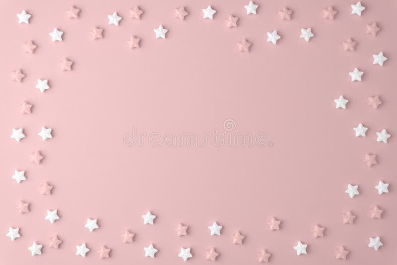 Mieszkanie odgórnego widoku nieatutowy smakowity apetyczny pojęcie, minimalnego cukierki gwiazdy cukierku marshmallow Kolorowy wz fotografia royalty free Mieszkanie odgórnego widoku nieatutowy smakowity apetyczny pojęcie, minimalnego cukierki gwiazdy cukierku marshmallow Kolorowy wz fotografia royalty free
