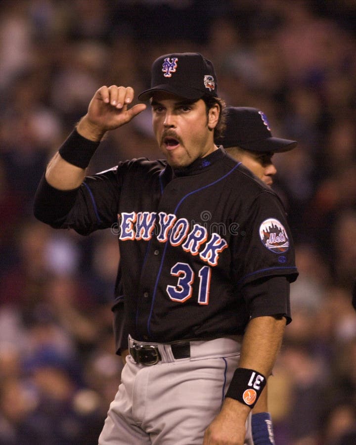 192 New York Mets Catcher Mike Piazza Stock Photos Free & Royalty