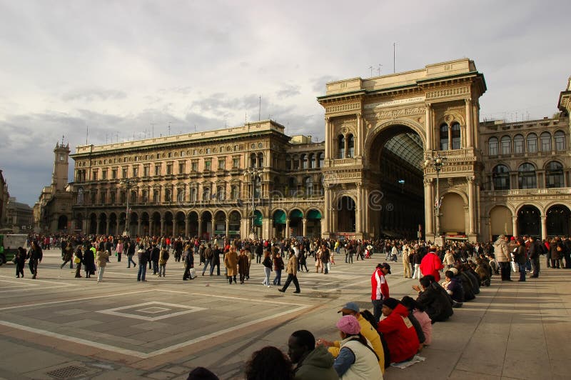 Estimado es un principal la ciudad en del Norte, a es un se encuentra en llanuras de Lombardía, la mayoría poblado a desarrollado región en.