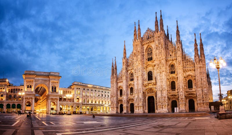 Milan Katedrálu Duomo di Milano, jeden z najväčších kostolov na svete.