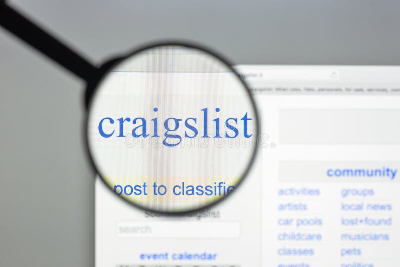 Milan Italien - Augusti 10, 2017: Craigslistorg websitehomepage royaltyfri bild Milan Italien - Augusti 10, 2017: Craigslistorg websitehomepage royaltyfri bild