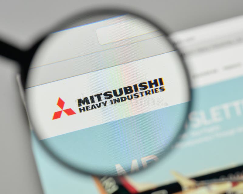Milan Italien - November 1, 2017: Mitsubishi tung industrijournal arkivfoto Milan Italien - November 1, 2017: Mitsubishi tung industrijournal arkivfoto