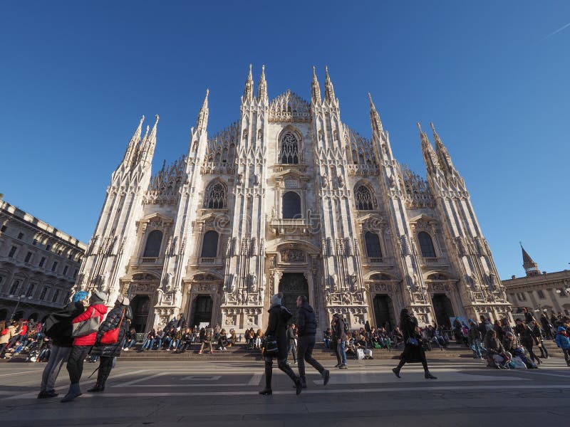 Piazza Duomo Cathedral Square in Milan Editorial Photo - Image of urban ...