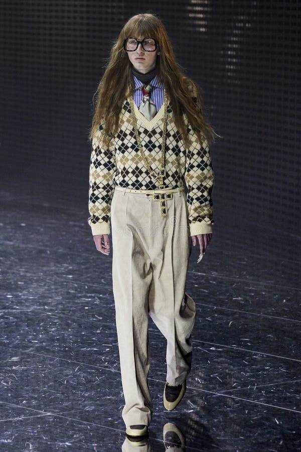 52,375 Gucci Runway Stock Photos, High-Res Pictures, and Images