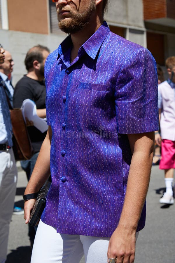 Man with Purple Shirt before Etro Fashion Show, Milan Fashion Week Street  Style Editorial Photography - Image of outfit, street: 194262967