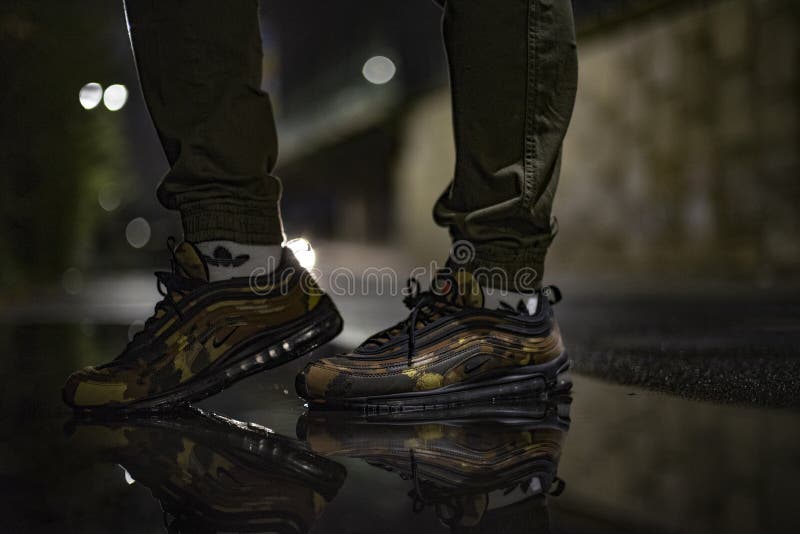 Air Max 97 Camouflage editorial photo. Image of exercise - 153332581