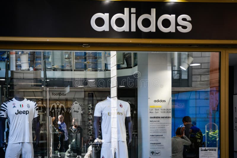 Compra \u003e adidas negozio milano- OFF 60% - gastechnicsdergisi.com!