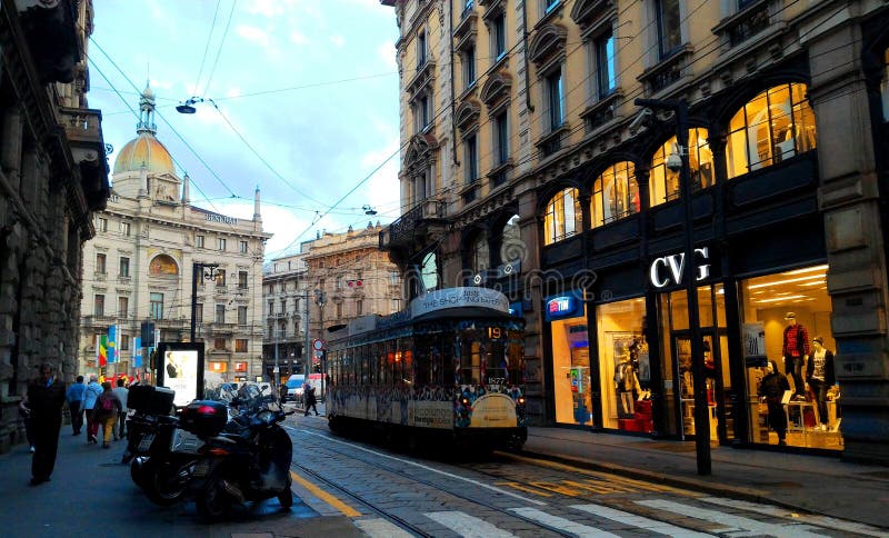 Milan Italy-straat stock foto's Milan Italy-straat stock foto's