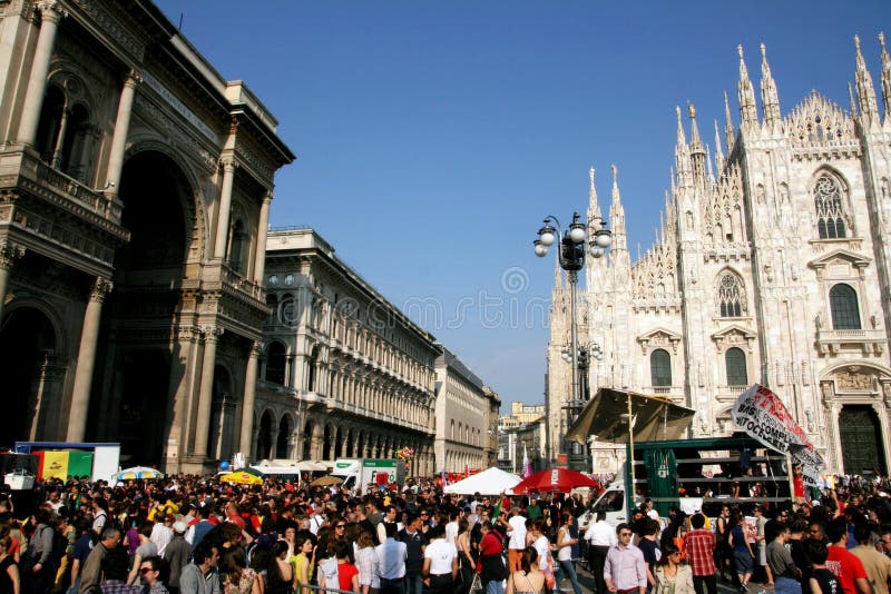 Milan, people at the Italian Liberation Day parade