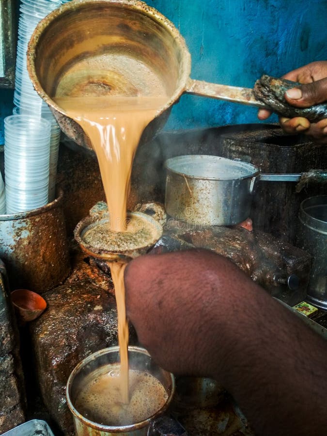 Milk tea editorial image. Image of falling, kettle, milk 131208090