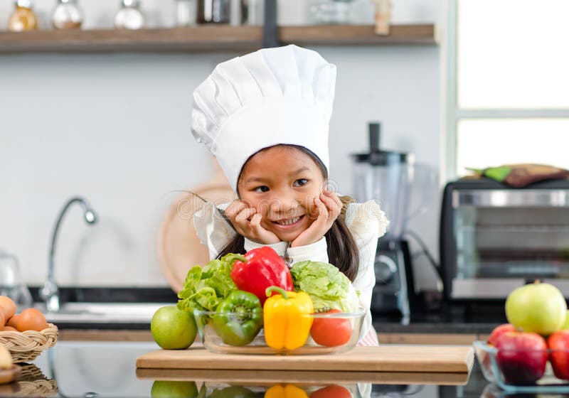 https://thumbs.dreamstime.com/b/millennial-asian-young-little-cute-girl-chef-daughter-white-tall-cook-hat-apron-standing-smiling-holding-wooden-spoon-277069808.jpg