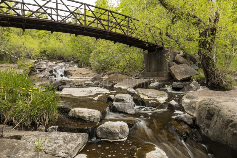 Miller Creek Waterfall in Autunno Immagine Stock Immagine di parco