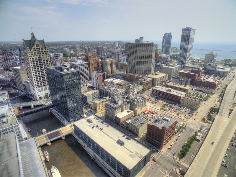 Milwaukee, Висконсин в лете трутнем стоковые фото Milwaukee, Висконсин в лете трутнем стоковые фото