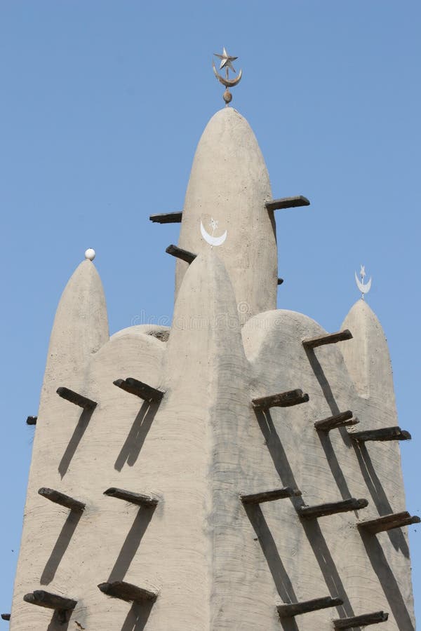 Minarett eines mosk gebildet vom Schlamm in Mali