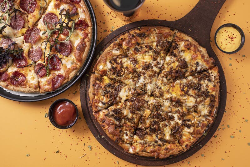 Pizza With Minced Meat, Sauce, Cheese, Ground Beef, Tomatoes, Bell